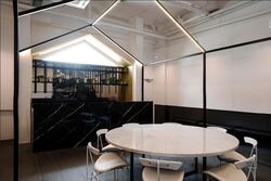 Hamilton Road (D8), Office #589749021